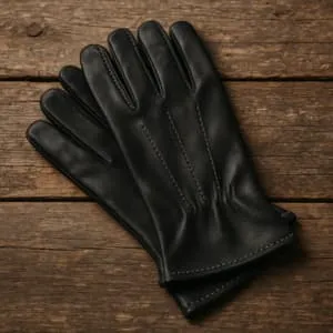 A product photo of Leather Gloves from Trailhead Leatherworks in the Black colour.